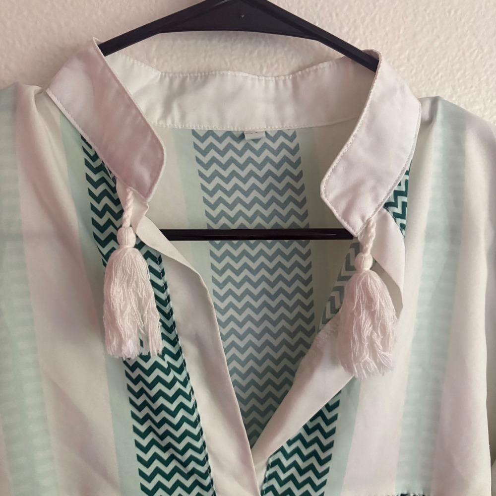 Green White Chevron Striped Tassel Tunic Dress Tiered Ruffle Bell Sleeve Mini - Picture 5 of 6